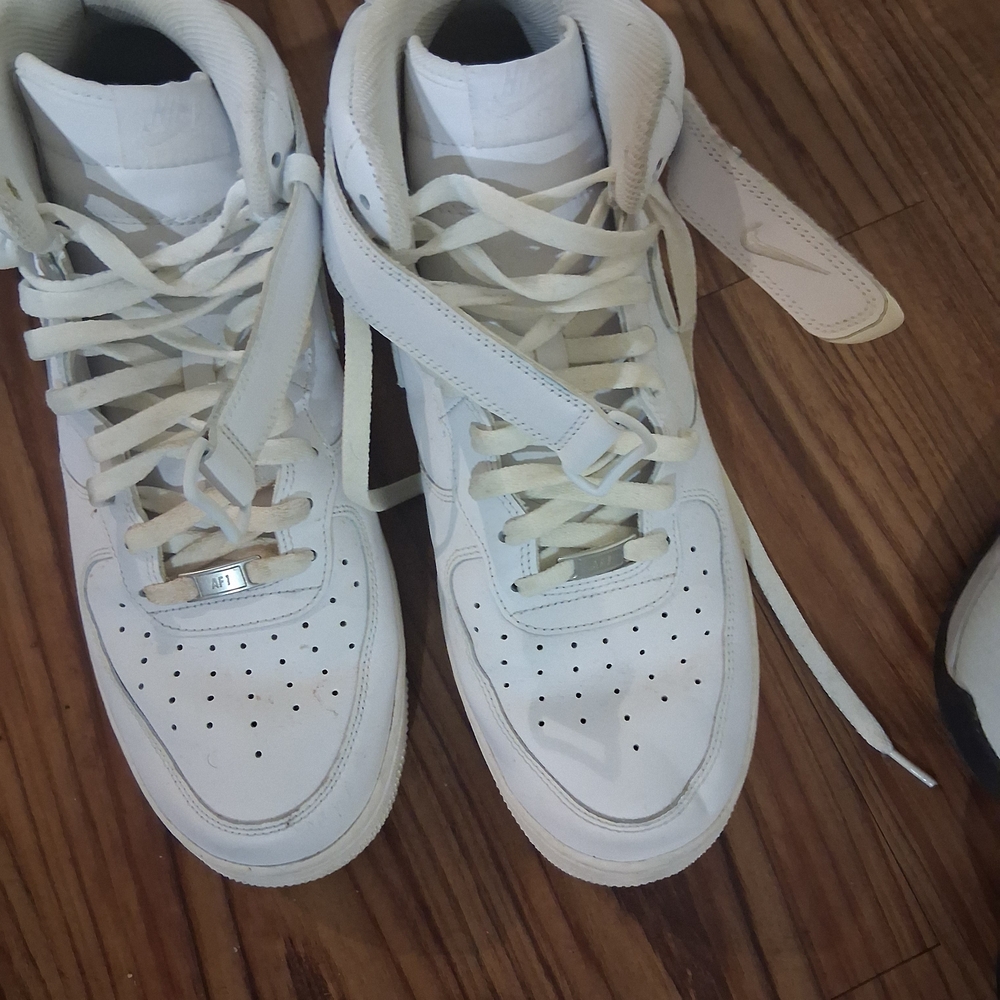 White High-Top Men's Sneakers